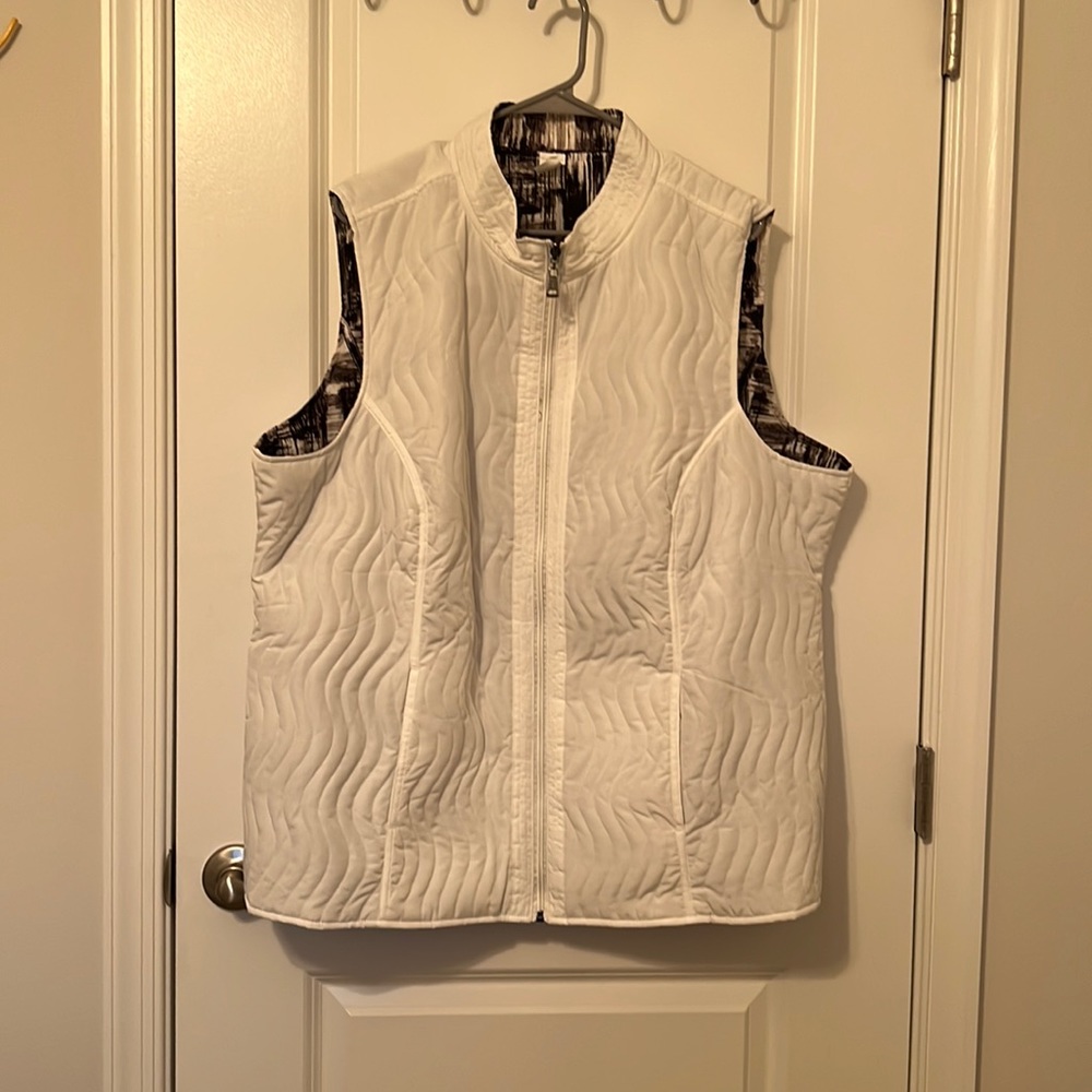 White Puffer Vest